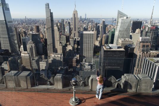 Säätiön stipendiaatti Rosa Kettumäki vietti lukuvuoden 2024-2025 Columbian yliopistossa Manhattanilla datajournalismia opiskellen. Kuva: Uwa Iduozee